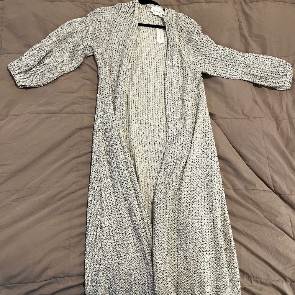 NWT! Anthropologie Robe/Cardigan one size